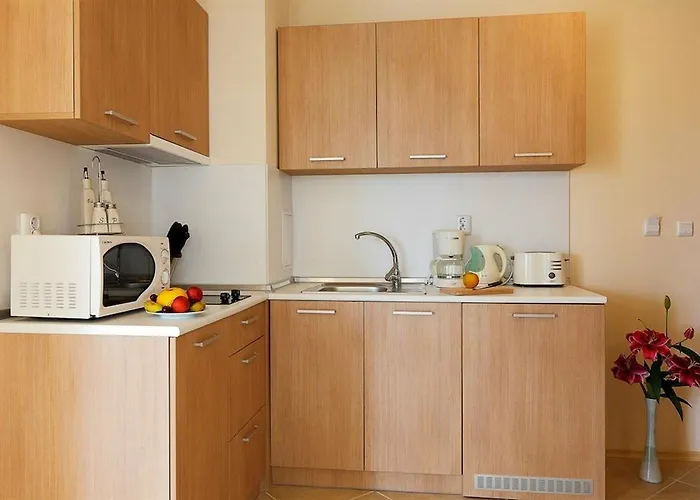 Lägenhetshotell Emberli 3*