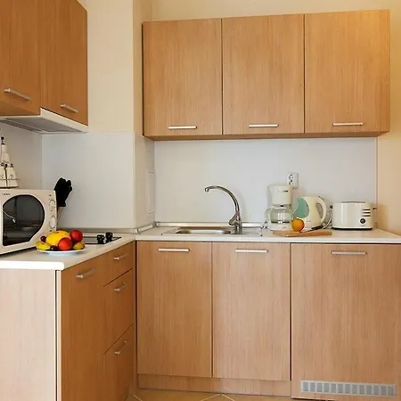 Hotel apartamentowy Emberli 3*