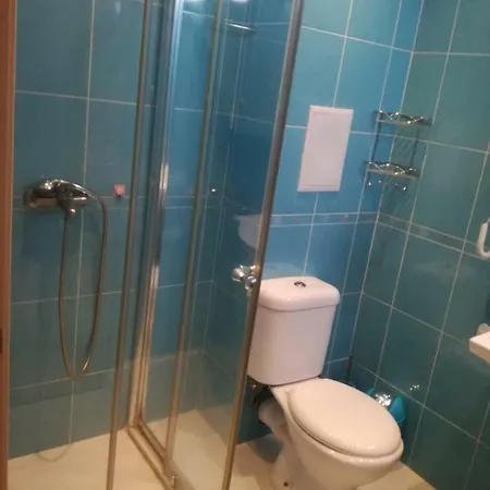 Emberli 3* Łozenec